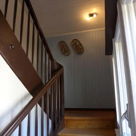 Sleeps 12 Wifi 度假居 劳特布龙嫩