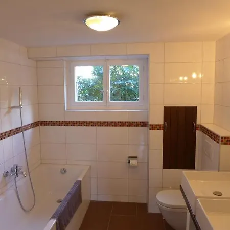 Sleeps 12 Wifi * 劳特布龙嫩