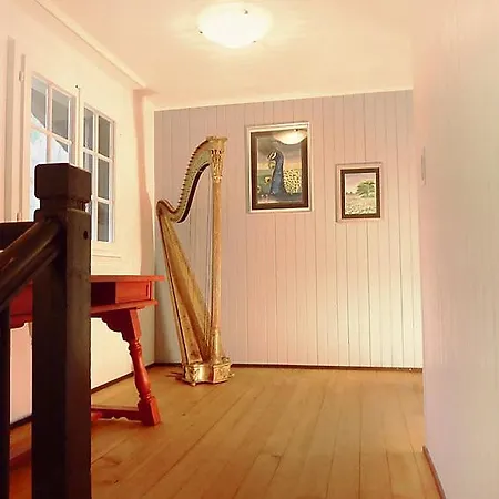 Sleeps 12 Wifi Holiday home Lauterbrunnen