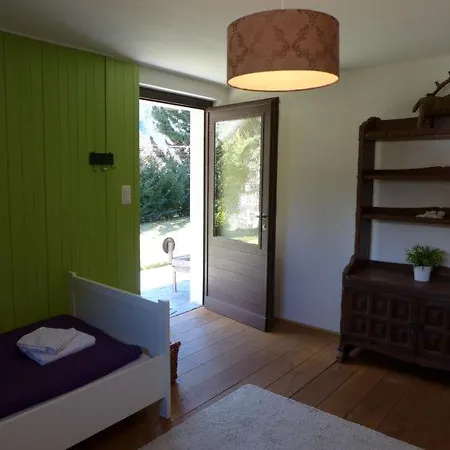 Holiday home Sleeps 12 Wifi